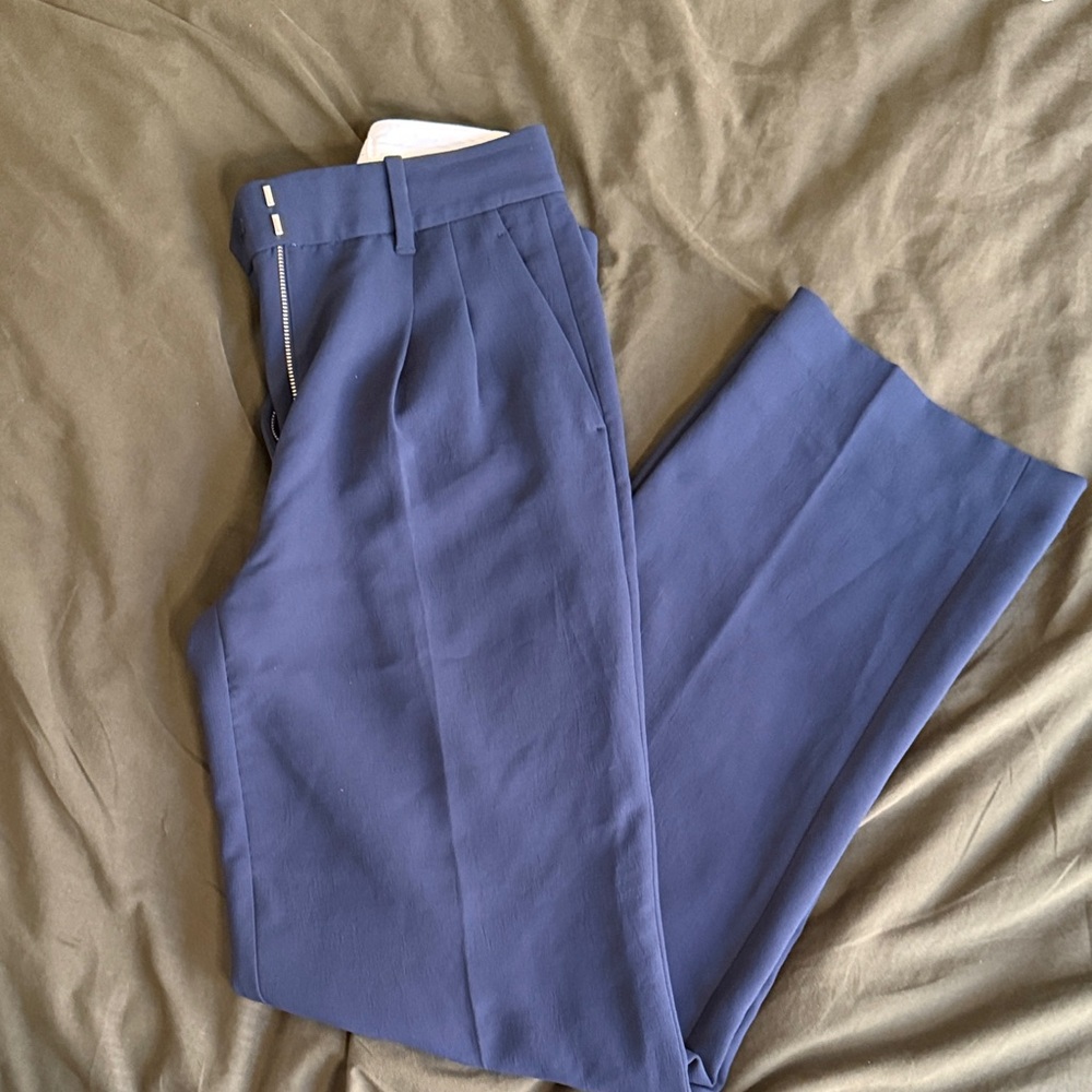 Aritzia Effortless Navy Trousers